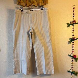 GAP curvy stretch khaki colored with white pinstripe cropped pants size 10.EUC